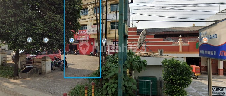 For rent: shop house in Palembang 1