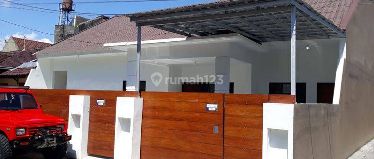 Rumah Besar Cocok Untuk Keluarga Atau Kantor Dekat Ugm Dan Ringroad Jakal 1
