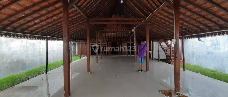 Rumah Etnik Limasan Cocok Untuk Kuliner, Kantor Dekat Jec Jogja 1