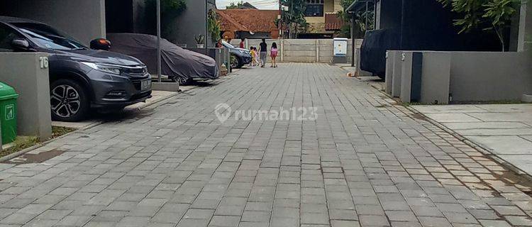 Rumah Baru Siap Huni Dengan 3 Kamar Tidur Di Lingkungan Yang Teduh 1