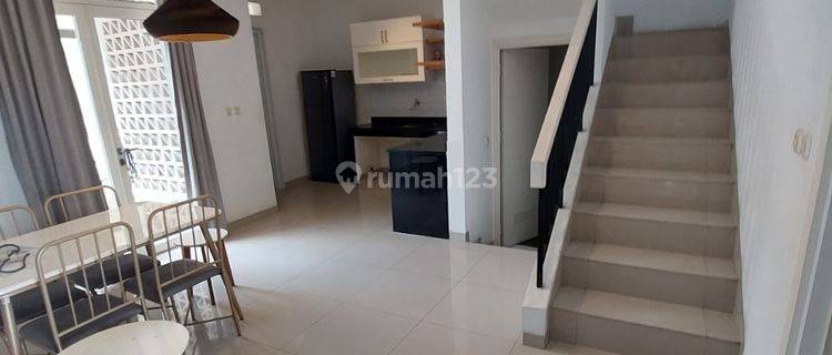 Dijual Cepat Rumah Bagus Full Furnished Di Helios Suvarna Sutera 1