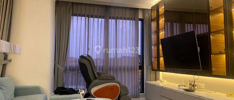  Dijual Apartemen Lloyd Alam Sutera Full Furnished Type 3br Siap Huni 1