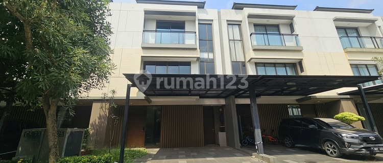 Rumah Cantik di Zora Bsd City 2 Lantai Semi Furnish Siap Huni 1