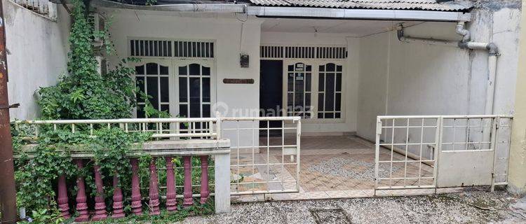 Rumah Kost Unfurnish Dipusat Kota Jl. Pamikul Bantar Jati Bogor 1