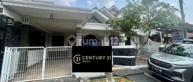 Disewakan Rumah Bersih Siap Huni 2 Lantai Di Kemang Pratama Bekasi  1