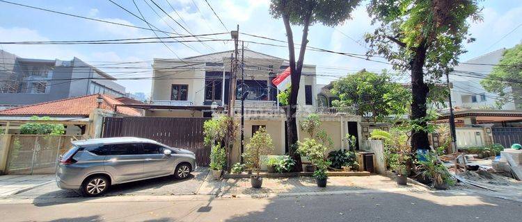 Rumah Di Sekitar Senopati Kebayoran Baru Jakarta Selatan  1