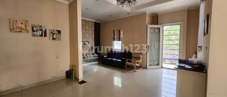 Di Jual Rumah Hook 3 Lantai Dalam Cluster Casa Goya Residence Jakarta Barat  1