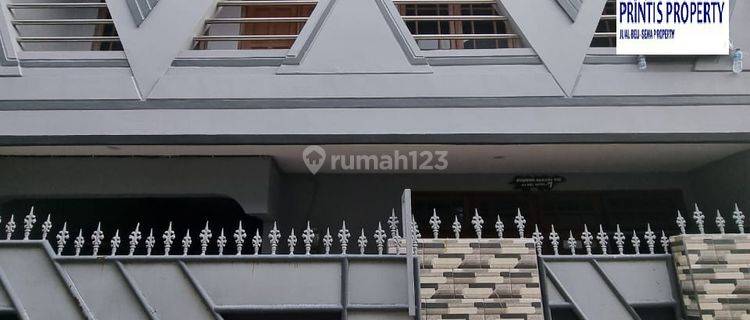 Di Jual Rumah 2 Lantai Strategis Pusat Kota Gunung Sahari, Jakarta Pusat 1