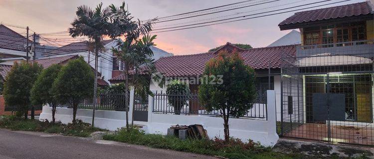 Disewakan Rumah Cipulir Permai Kebayoran Lama Jakarta Selatan 1