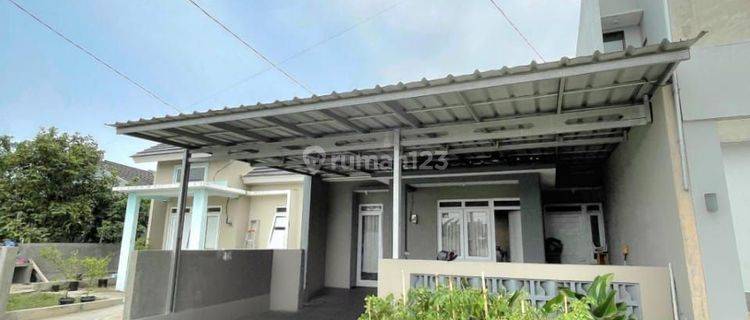 Dijual Rumah Modern Minimalis Siap Huni Benas Banjir  1