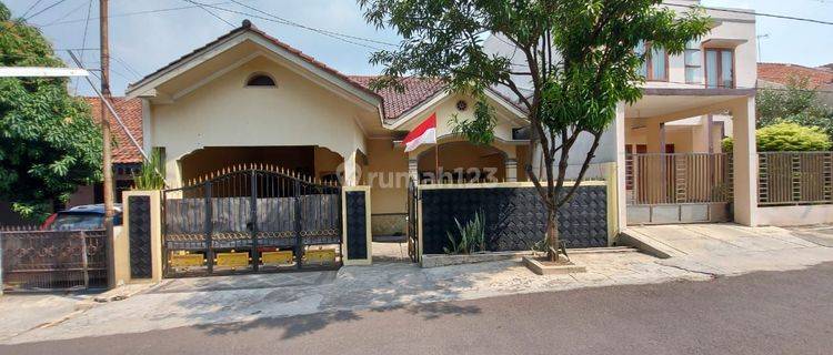 Disewakan. Rumah 2 Lantai DI LOKASI Strategis Dekat Dng Perkantoran Dn Lukiner  1