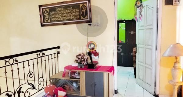 Rumah di Cendana Selatan Sambiroto Semarang 1