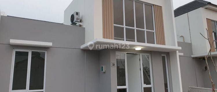 Disewakan Rumah Paramount Petals Lokasi Dekat Pintu Tol dp  1