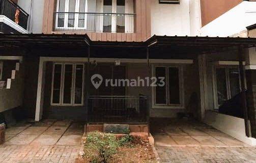 Rumah Bagus 2 Lantai Terawat Rapi di Raffles Hills 1