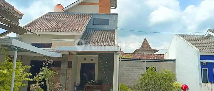 AFFORDABLE 2-STORY READY-TO-OCCUPY HOUSE IN KLATEN WITH TRAIN AND TOLL ACCESS 1