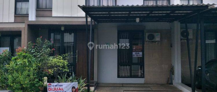 Dijual Rumah Minimalis Modern Kota Wisata Cibubur 1