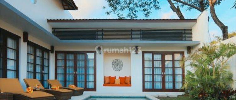  Tranquil And Spacious Villas In The Heart Of Seminyak, Bali 1