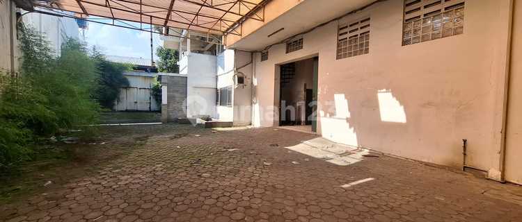 Gudang di Suryani Sayap Sudirman, Ada Kantor 1