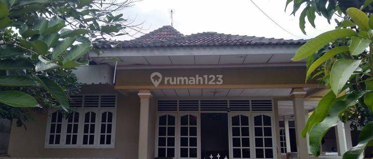 Dijual Tanah incl bangunan 1