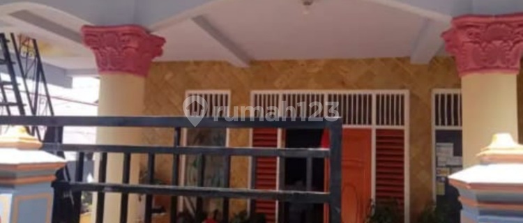 Strategic House Suitable for Mess or Boarding House Business 1