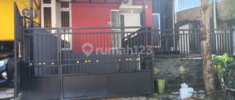 Rumah 2 Lantai di Regency 1