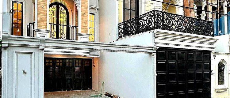 Rumah Mewah Cantik Dalam Komplek Dekat Jalan Utama 1