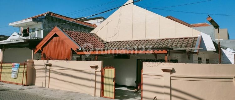 Kutisari indah Utara 1lantai Siap Huni .Surabaya.