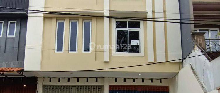 Ruko 0 Jalan Raya Meer Depan Mc Donald .surabaya Timur.  1