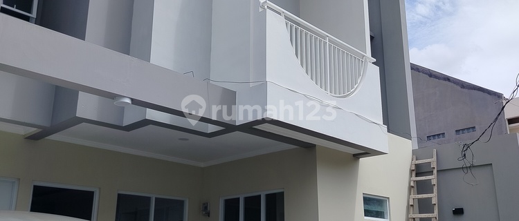 Rumah Akses Jalan 1 Mobil 50M Dari Jalan Raya bisa untuk Kantor 1