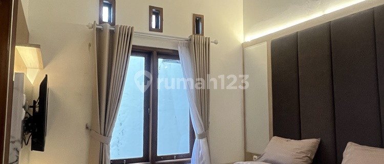 House for Rent 4 Rooms Near Alun-Alun Sragen Fully Furnished 1