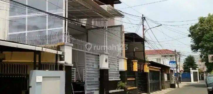 Dijual Rumah Kemanggisan 3 Lantai Siap Huni Jakarta Brt 1