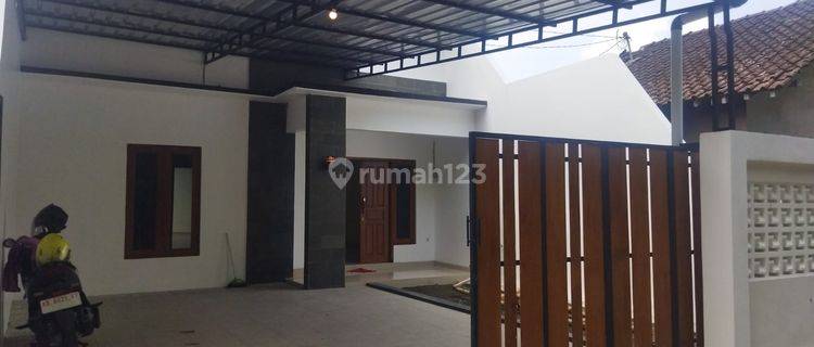 Rumah Baru Selangkah Dari Sd Model Sleman Yogyakarta 1