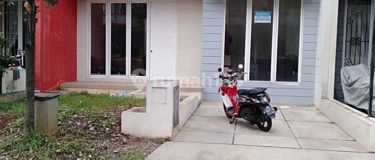 For Sale 2-Storey House with SHM in Graha Raya 1