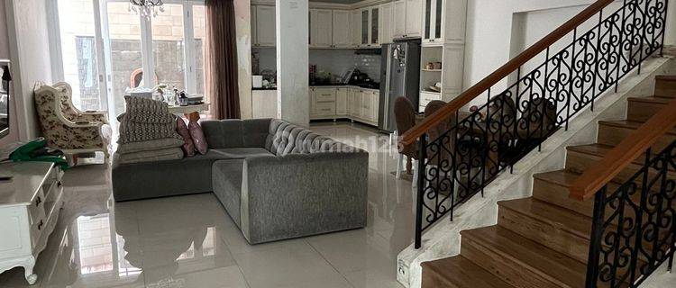 Rumah Bagus 2 Lantai Siap Huni di Victoria River Park BSD 1