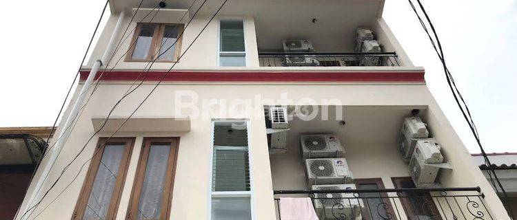 RUMAH KOST TANJUNG DUREN JAKARTA BARAT, FULL TERISI 1