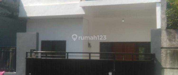 Rumah BARU siap huni di kota Gianyar harga murah  1