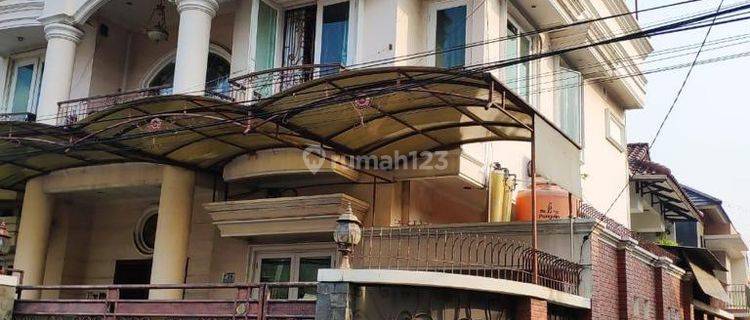 Jual rumah siap huni di tomang jakarta barat 1