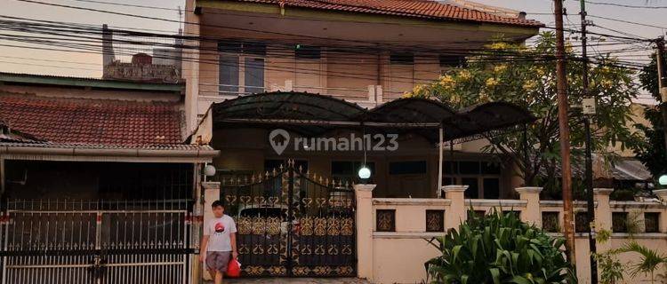 Jual rumah 2 lantai di bojong indah, jakarta barat 1