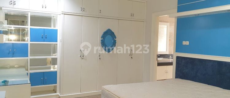 Rumah Di Bgm
pik 1
jakarta Utara.  1