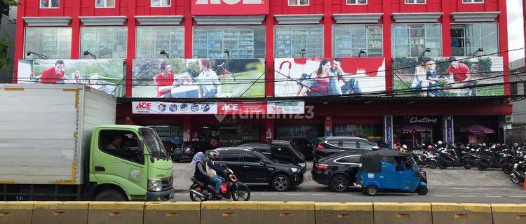 Ruko 8 Gandeng
Di Pulo Gadung
Jakarta Timur 1