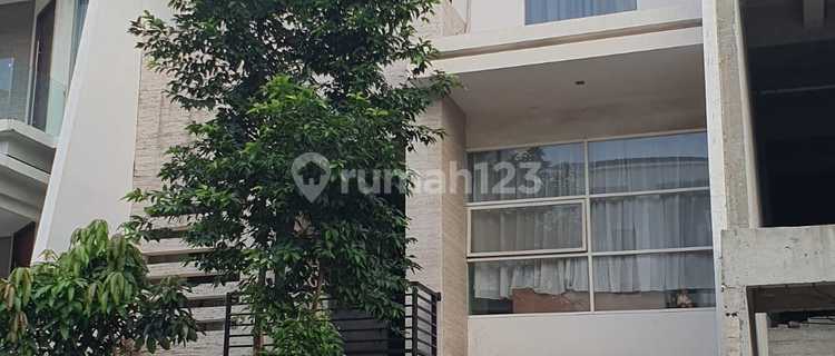 Dijual Rumah Pik1 Lokasi Strategis Sudah SHM 1
