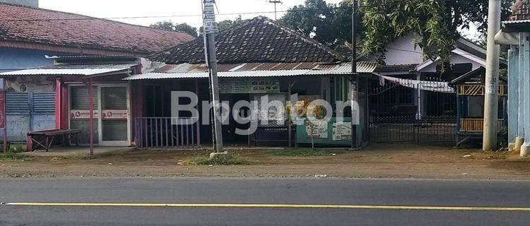 RUMAH LUAS STRATEGIS POROS JALAN KAPONGAN SITUBONDO 1