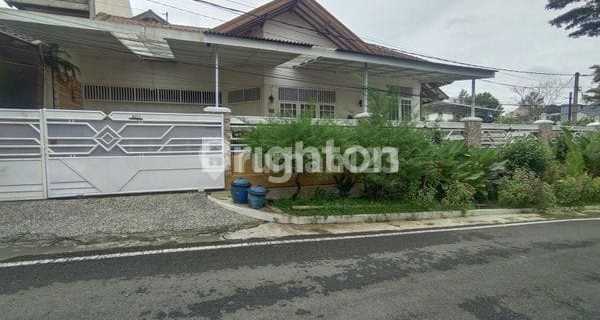 Rumah Hook Luas Area Villa Gunung Buring Dekat Exit Tol Malang 1