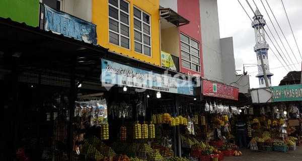 4-Story Shop House on Jl Ir Soekarno, Beji, Junrejo Sub-district, Batu 1