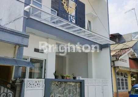 2-Story House in Pulo Asri Sejahtera Housing, Jombang 1