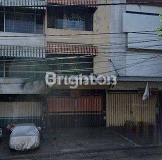 Disewakan Murah Ruko 3 Lantai Area Bisnis Gatot Subroto Malang 1
