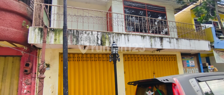 Strategic 2-Story Shop House on Diponegoro Street, Batu City, Just a Step Away from the Batu Tourism City Square 1