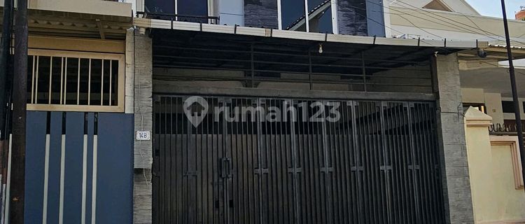 Dijual Ruko 3 Lantai Letak Pusat Kota 1