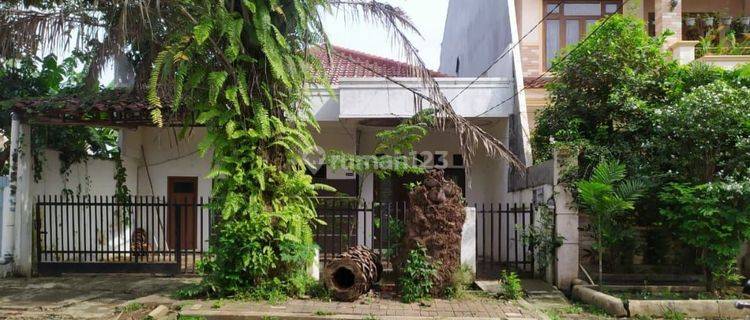 Rumah nyaman di Cempaka Putih Tengah Jakarta 1