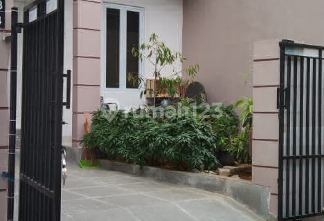 House in a Complex in Kelapa Gading Near School 1